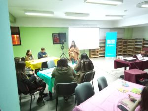 Ciclo “Literatura Santacruceña en la Lenzi”: Se realizó el Taller literario a cargo de Verónica Lamberti