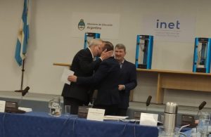 Santa Cruz recibió impresoras 3D destinadas a la Educación Técnica Profesional