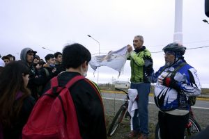 El Instituto “Dra. Elsa Barbería" realizó la tercera clase “Conociendo Malvinas en Escalas” en el Aeroclub Río Gallegos