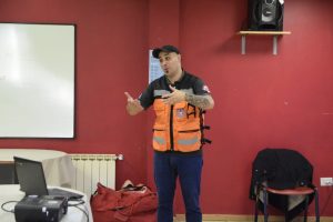 Capacitaron en primeros auxilios al personal del Instituto de Energía de Santa Cruz